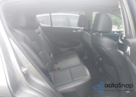 2019 Kia Sportage Ex z USA, uszkodzony, nr VIN KNDPN3AC8K7527417